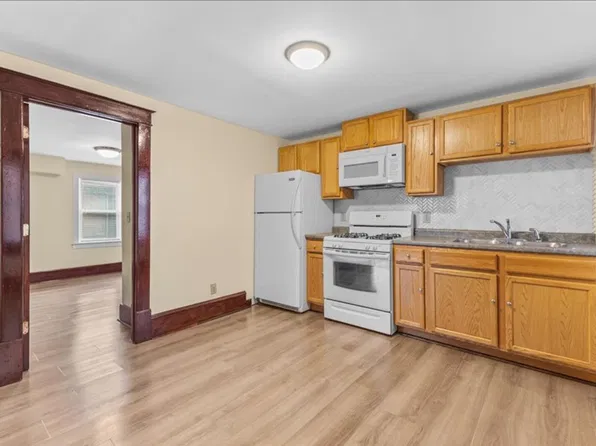 135 North Champlain St, 135 N Champlain St #1, Burlington, VT 05401