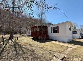 1756 S Highway 61 TRAILER 29, Lake City, MN 55041