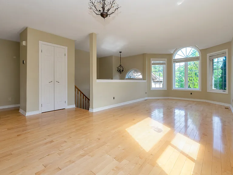 49 Logan Ct #UL - 49 LOGAN CRT — Photo 7