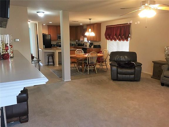 5th image of 12616 Summerwood Dr