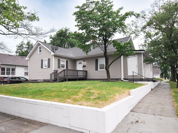 318 E 6th St, Seymour, IN 47274