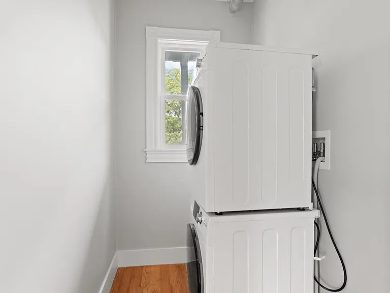 426 Bowdoin St #2 — Photo 15