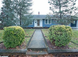 345 Spray Ave, Beachwood, NJ 08722