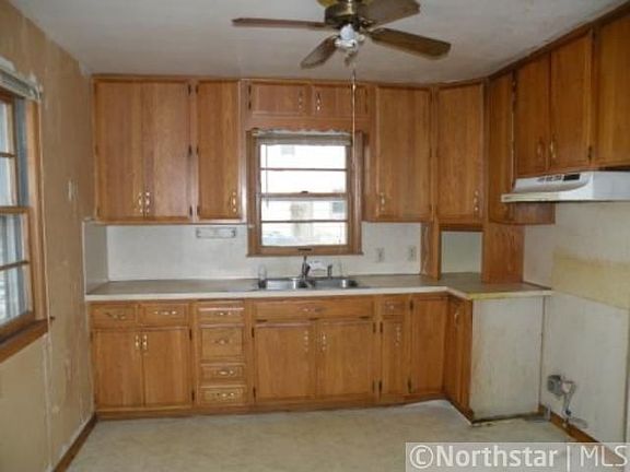 4th image of 3708 66th Ave N