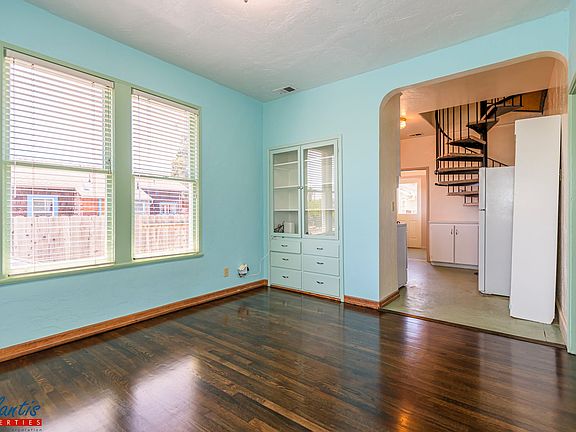 4th image of 241 Trescony St