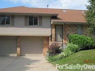 1206 Rebecca Ct, Bellevue, NE 68123