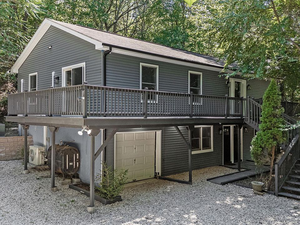 1st image of 644 Bread And Cheese Hollow Road