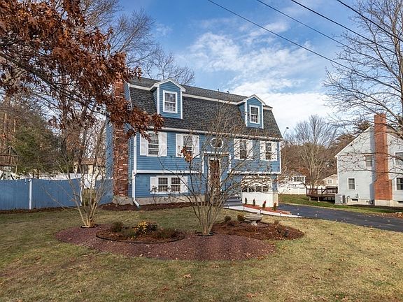 2nd image of 31 Goldsmith Dr