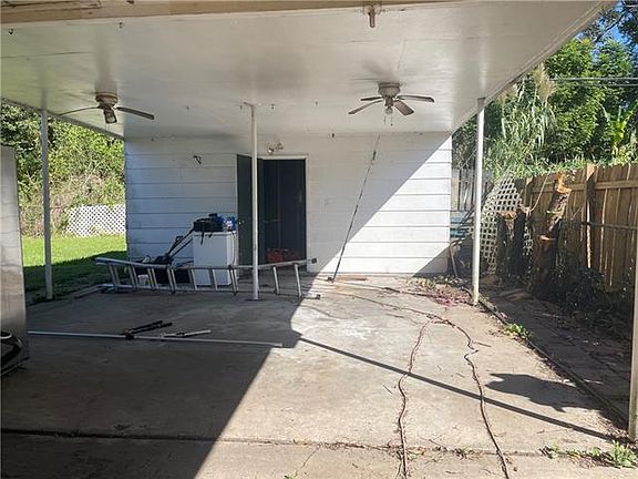 5th image of 157 Lakewood Dr
