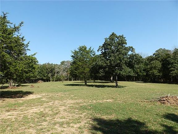 4th image of 12375 NE County Road 3120