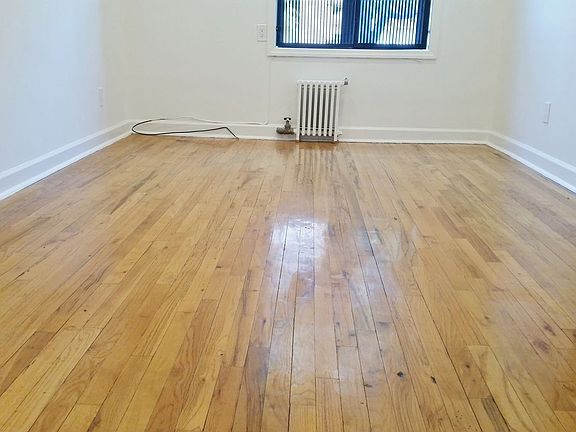 3rd image of 124 W 139th St #1X1