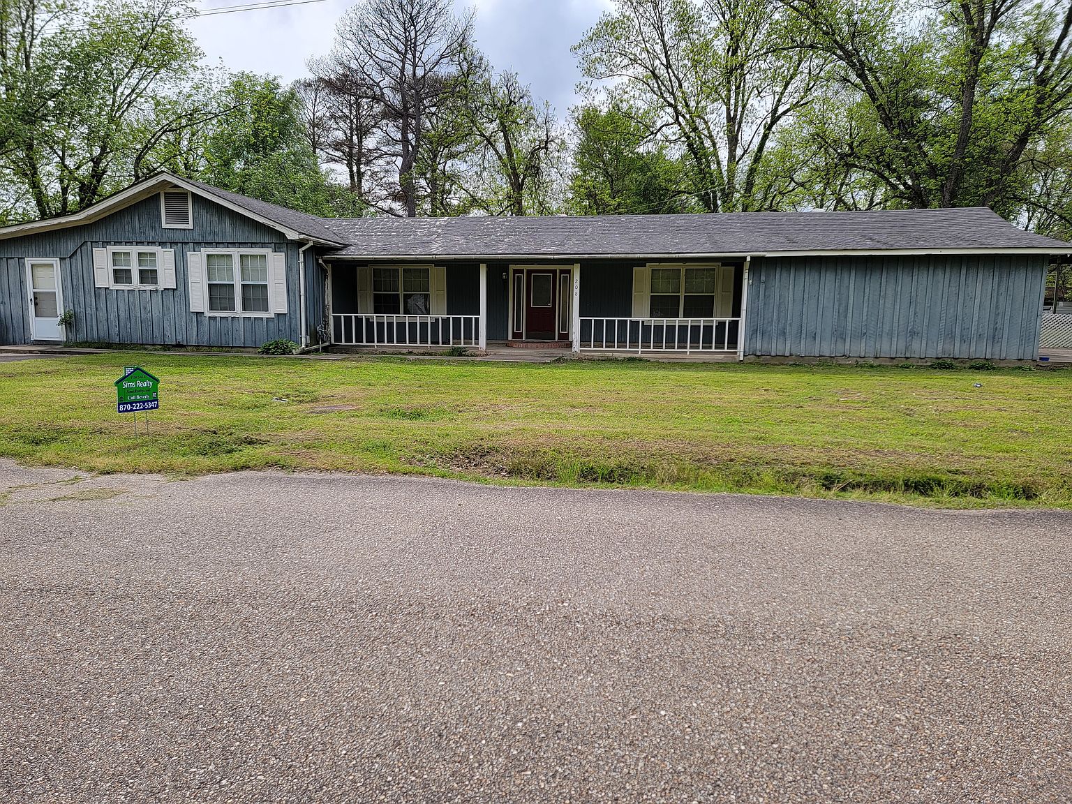 208 S Cross St, Dermott, AR 71638 Zillow