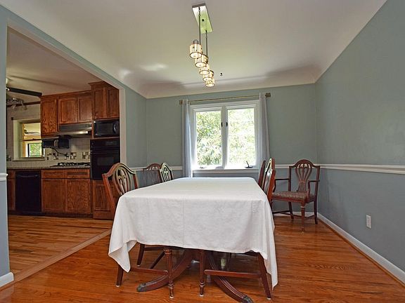 4th image of 1757 Kingsway Ct