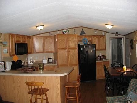 2nd image of 140 Pinecrest Dr