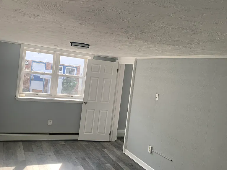 218 N Chelsea Ave #BSGF — Photo 7