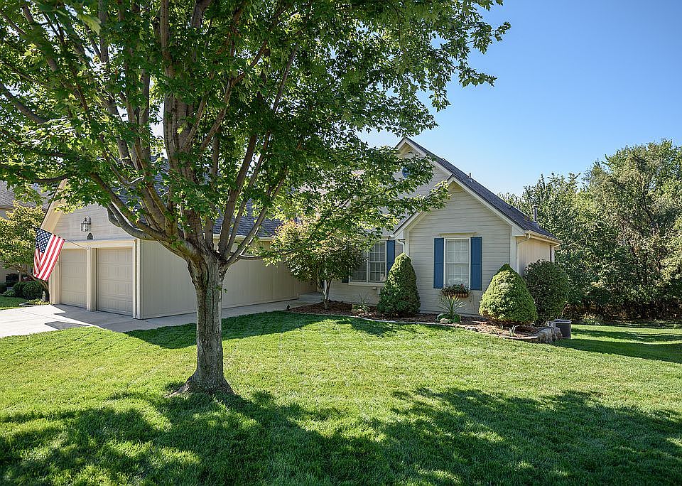 1st image of 8126 N Harden Dr