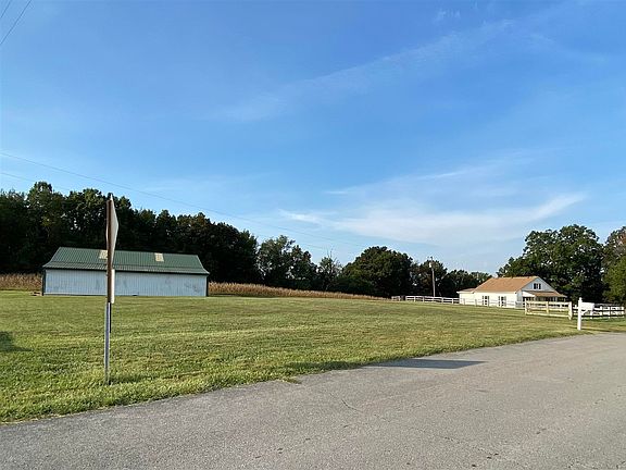 4th image of 1211 Henson Rd