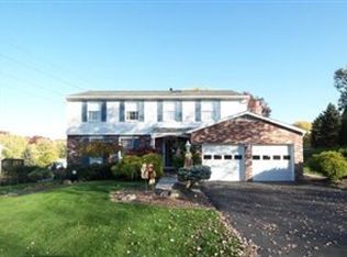 2613 Siesta Dr, Pittsburgh, PA