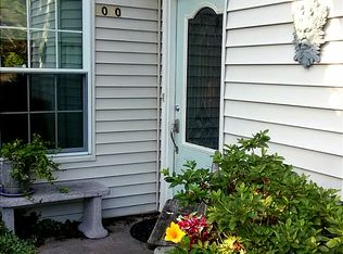 1010 Coastaway Dr, Virginia Beach, VA 23451