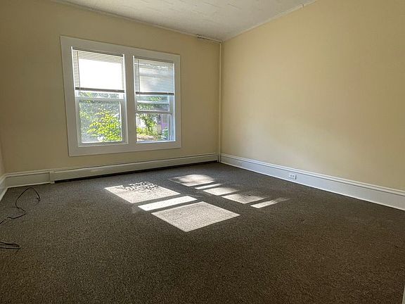4th image of 88-94 Lafountain St