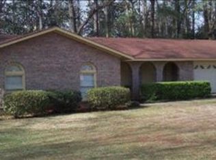 1813 Crenshaw Dr, Dothan, AL 36301