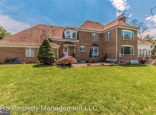 5801 Foggy Ln, Rockville, MD 20855