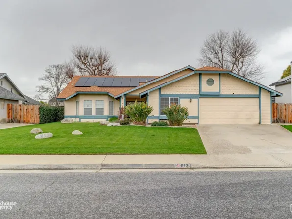 613 Las Arenas Ct, Bakersfield, CA 93314