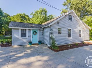 17175 Lane Ave, Spring Lake, MI 49456