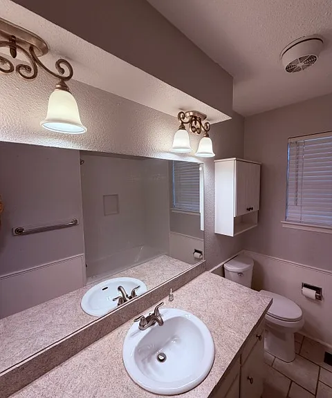 8205 NW 32nd St — Photo 17