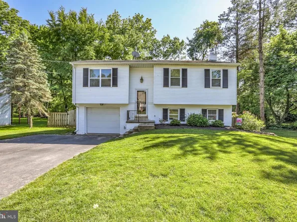 1616 Pinehurst Ave, Lancaster, PA 17601