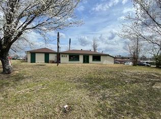 109 W University Pkwy, Leesville, LA 71446