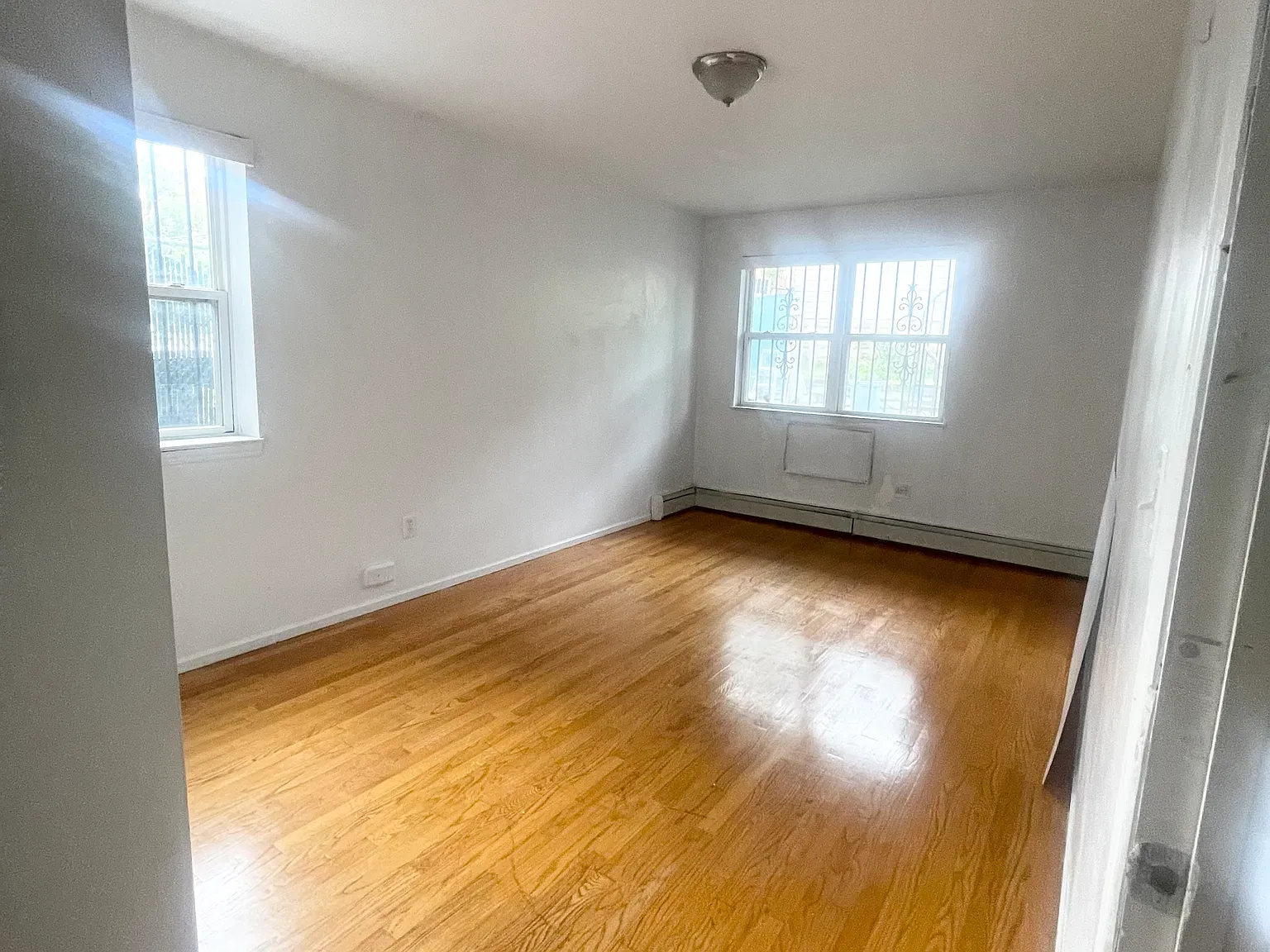 2 bed, $2,400 — Photo 4