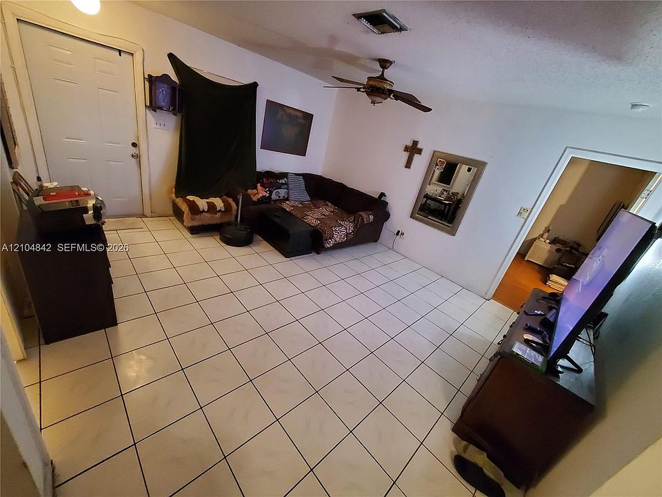 1st image of 11562 SW 109th Rd #35Z