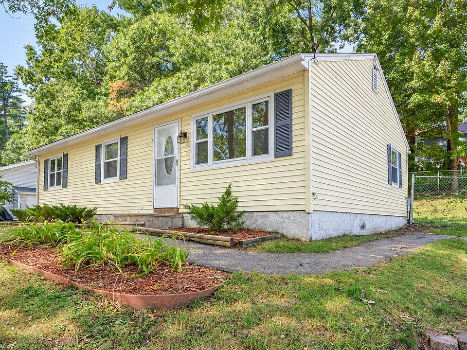 1st image of 43 New Searles Road
