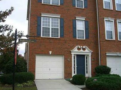 1st image of 2525 Bridlewood Ln SE