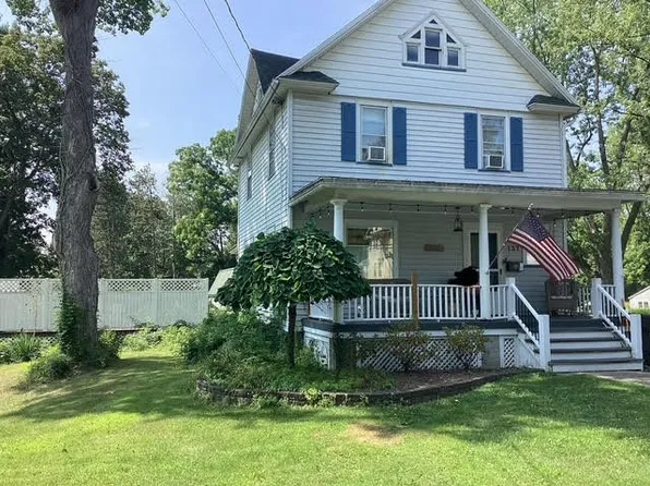 137 North Ave, Avon, NY 14414