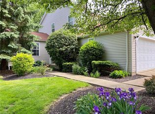 1661 Red Maple Ct, Streetsboro, OH 44241