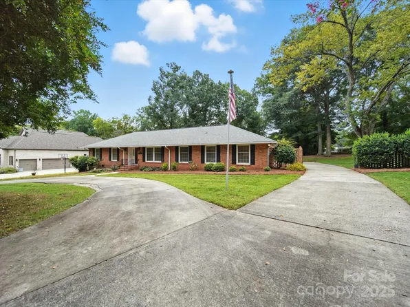 4600 Carmel Vista Ln, Charlotte, NC 28226