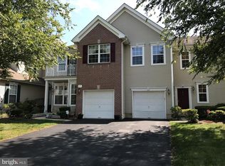 37 York Rd #4302, Princeton Junction, NJ 08550