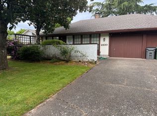 2930 Tulip St, Eugene, OR 97408