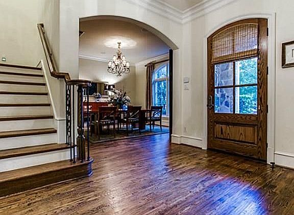 3rd image of 2844 Fondren Dr