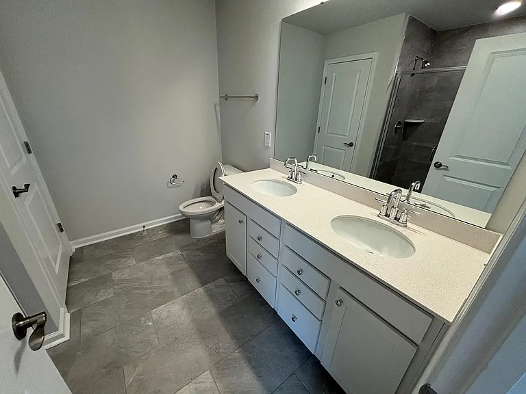 608 Donnegal Farm Dr — Photo 36