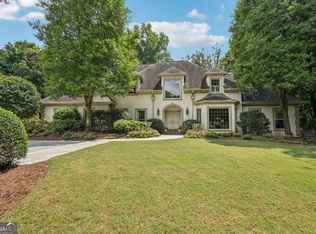5315 N Powers Ferry Rd, Sandy Springs, GA 30327
