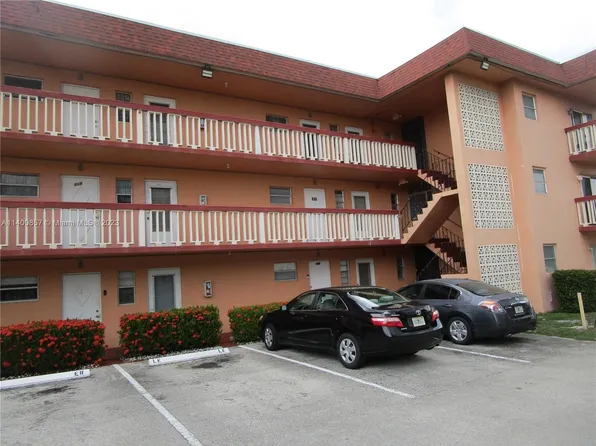 18700 NE 3rd Ct APT 621, Miami, FL 33179