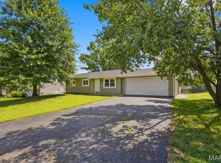 502 Hill Dr, Eureka, MO 63025