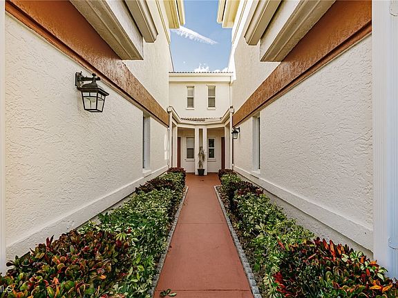 2nd image of 13170 Oakmont Dr APT 7