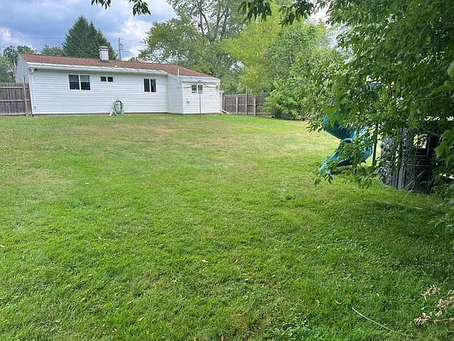 8271 Hamilton Dr — Photo 9