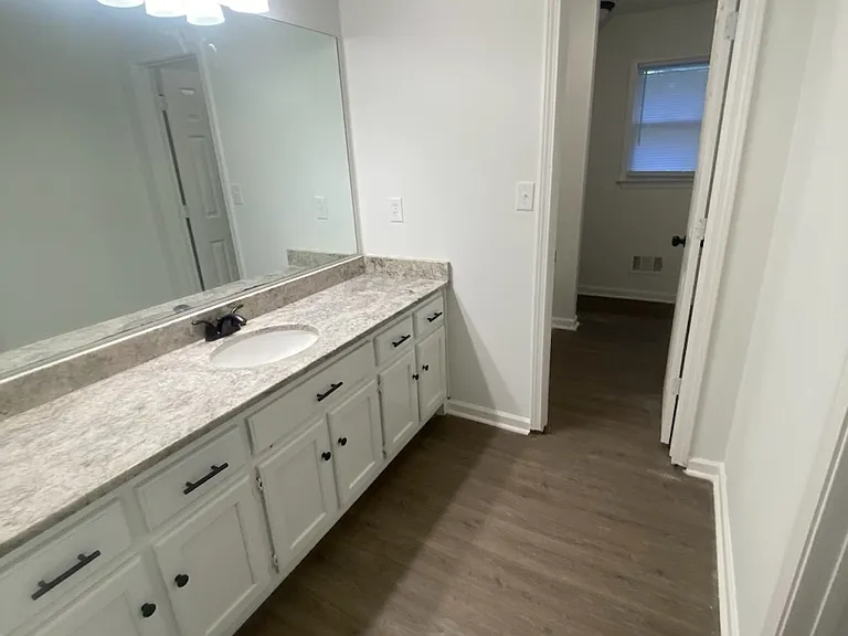 57 Sentry Oak Ct — Photo 4