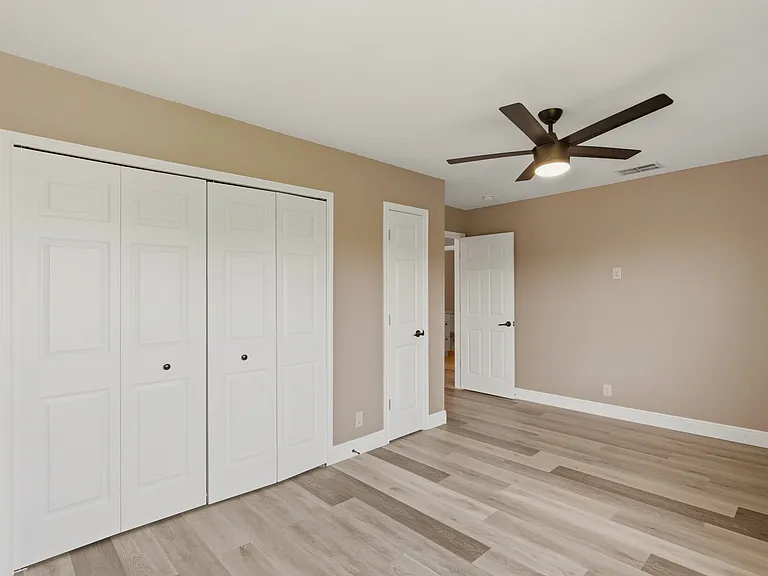 7338 Raintree Frst — Photo 13