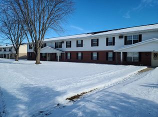 1935 Sylvan Way #4, West Bend, WI 53095